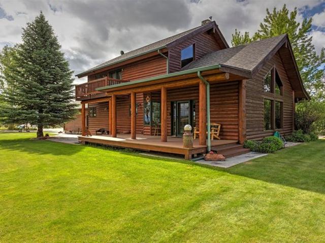 House for sale in Ravalli, Montana