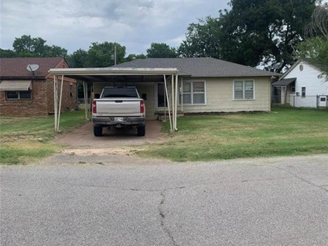 House for sale in Caddo, Oklahoma