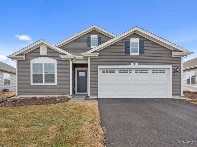 House for sale in Illinois