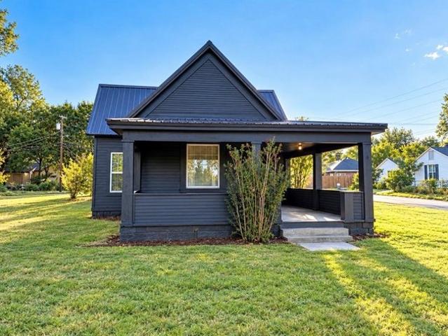 House for sale in Chickasha, Grady County