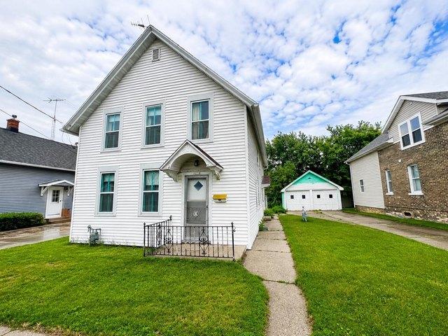 House for sale in Manitowoc, Wisconsin