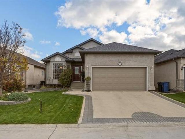 House for sale in Whyte Ridge, Winnipeg