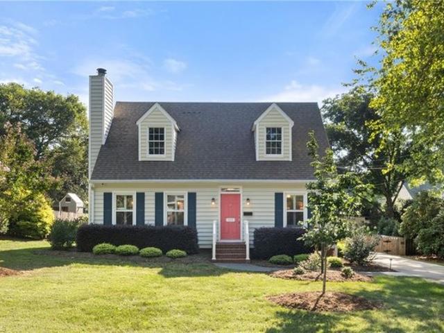 House for sale in Pfafftown, North Carolina