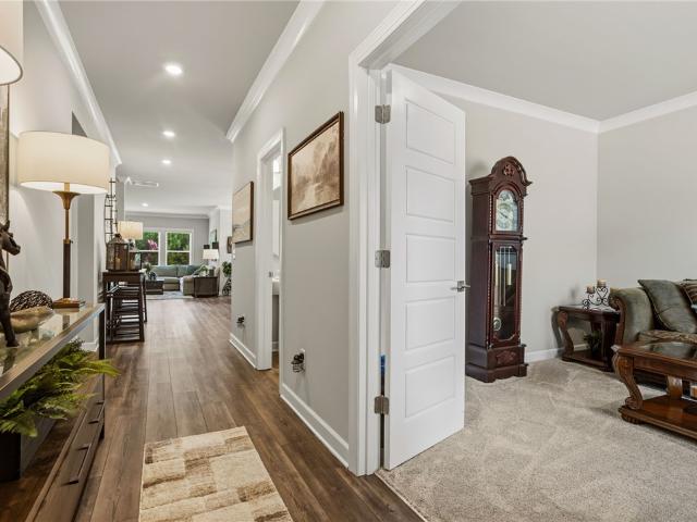 House for sale in Lost River, Simpsonville