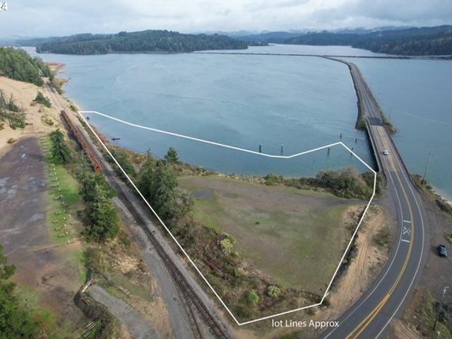 Land for sale in North Bend, Coos County