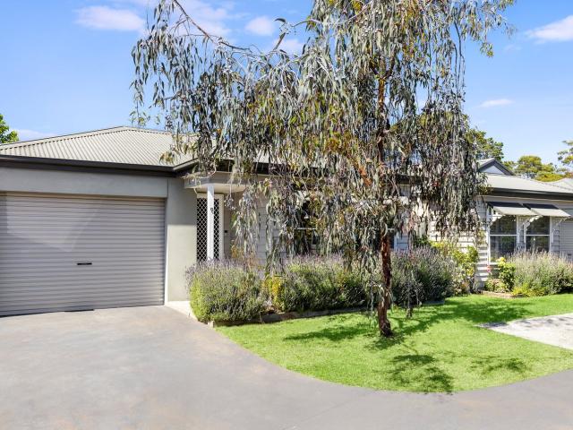 Apartment for rent in Crib Point, Melbourne