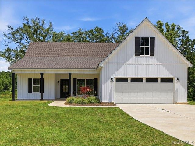 House for sale in Elmore, Alabama