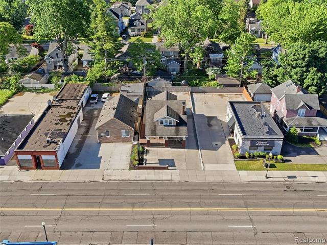 Commercial for sale in Royal Oak, Michigan