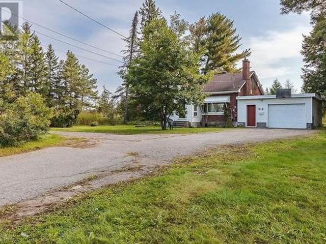 House for sale in Sault Sainte Marie, Ontario