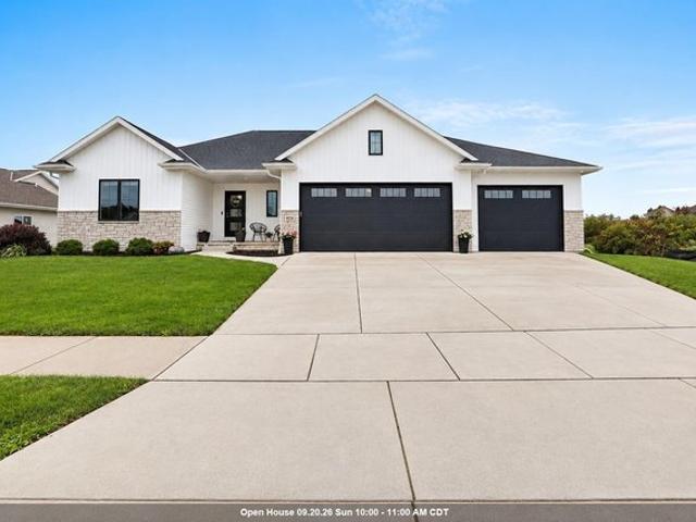 House for sale in Green Bay, Brown County