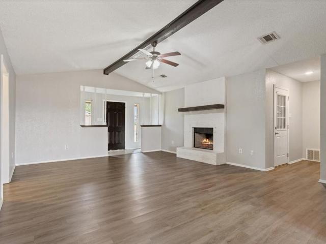 House for sale in Hewitt, Texas