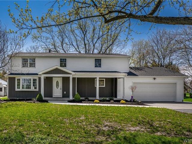 House for sale in Clarence, New York