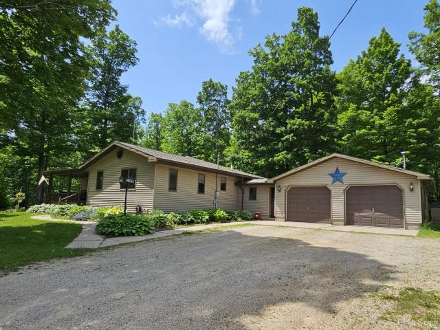 House for sale in Felch House for sale in Felch