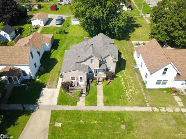 House for sale in Grinnell, Iowa