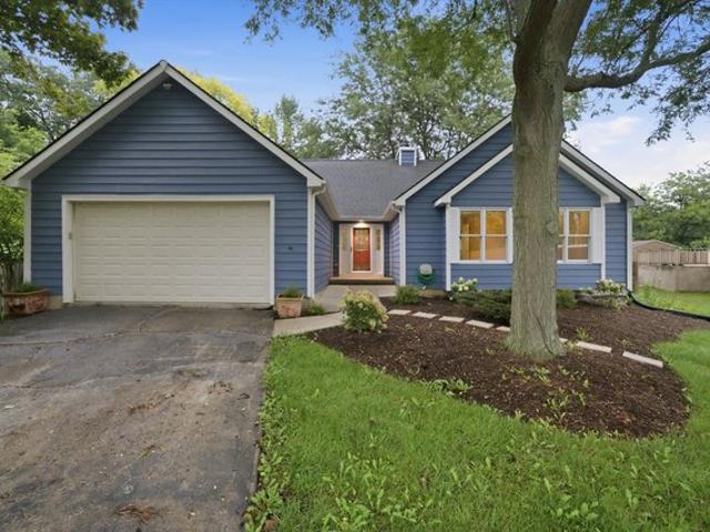 House for sale in Winthrop Harbor, Illinois