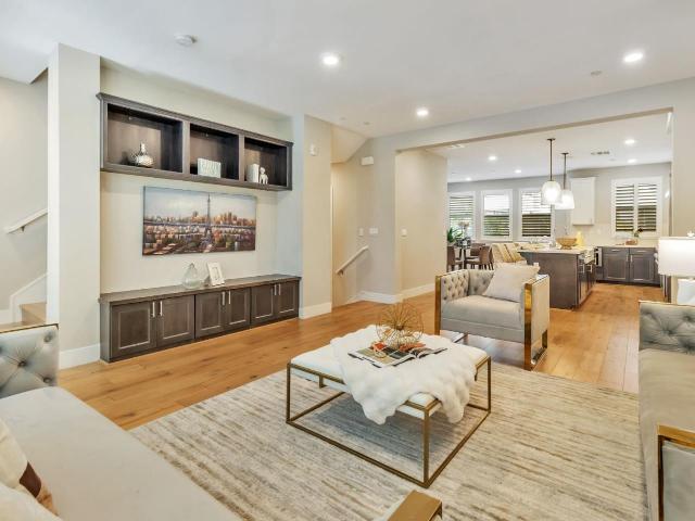 Townhouse for sale in Sunnyvale