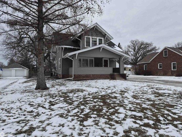 House for sale in Grinnell, Iowa