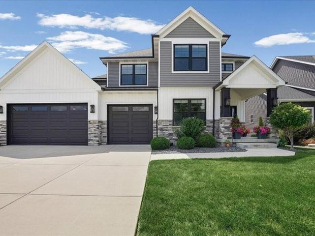House for sale in Crown Point, Indiana