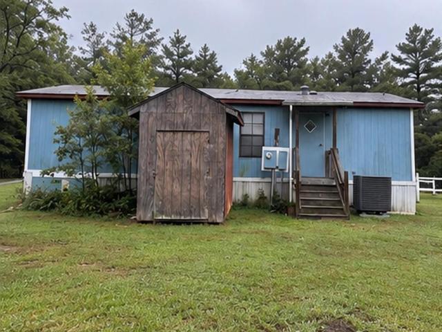House for sale in Lake Monticello