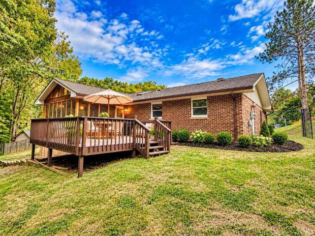 House for sale in Park Ridge East, Bloomington
