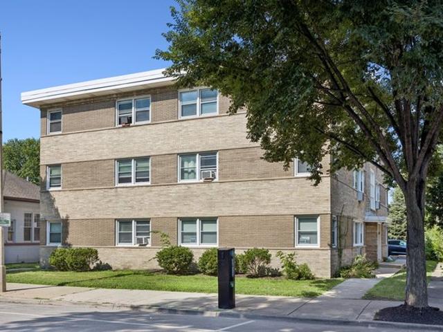 Condo for sale in Oak Park, Illinois