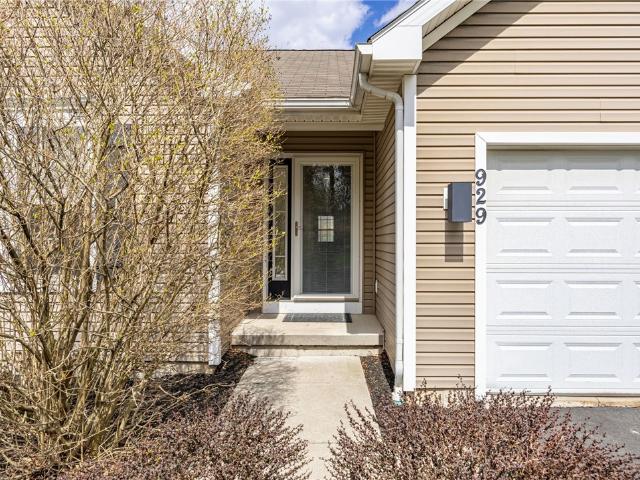 House for sale in Henrietta, New York