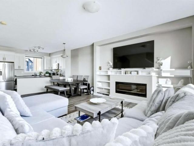 Townhouse for sale in Wedgewood, Alberta