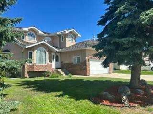 House for sale in Alberta