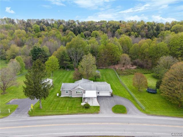 House for sale in Eaton, New York
