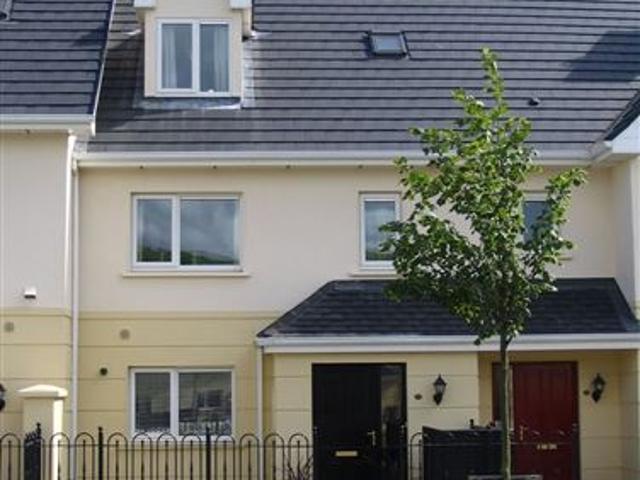 Terraced House to rent in Ballintemple, South Tipperary