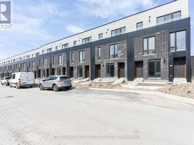 Townhouse for rent in Niagara, Ontario