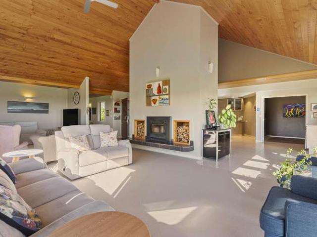 Property for sale in Awhitu