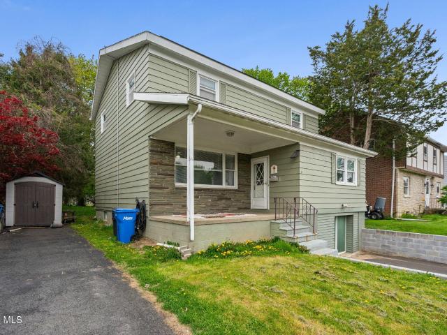 House for sale in Albany, New York