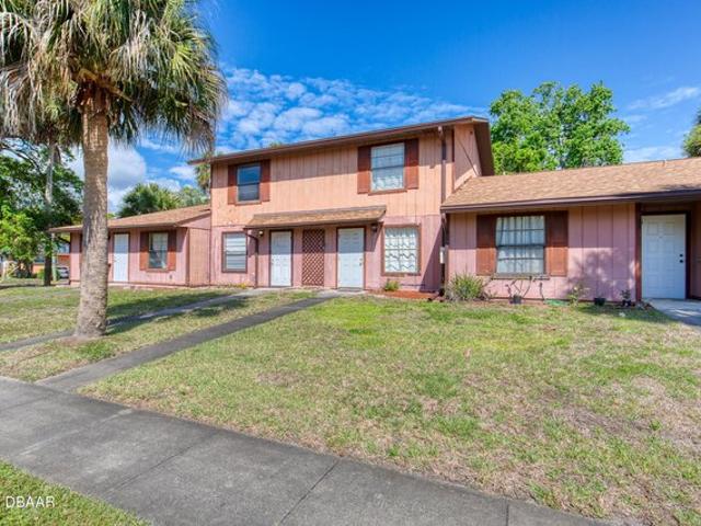 Condo for sale in Daytona Beach, Florida