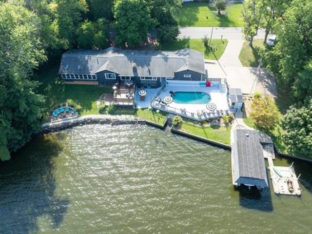 House for sale in Springfield, Illinois