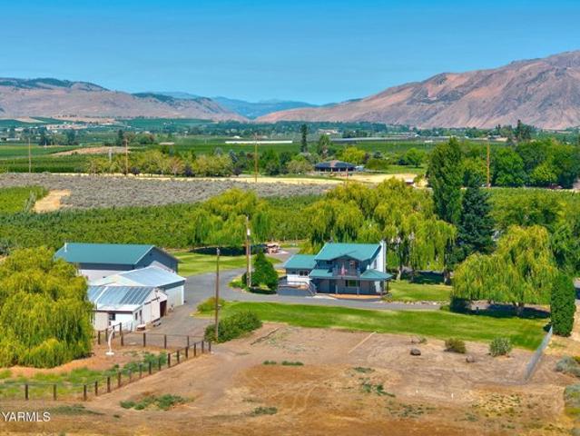 House for sale in Tieton, Washington