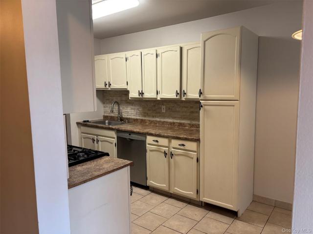 Condo for sale in Cortlandt Manor, New York