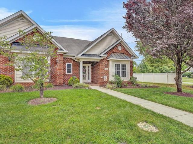 Townhouse for sale in Virginia