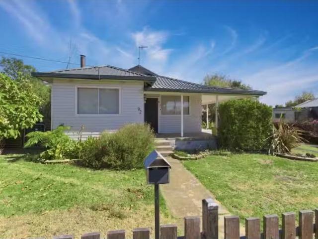 House for rent in West Armidale, Armidale