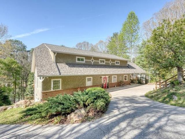 House for sale in Blairsville, Georgia
