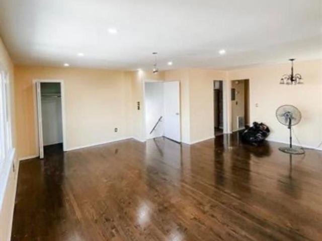 Duplex for rent in Bayonne