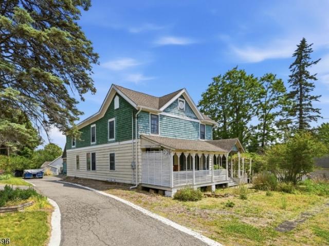 House for sale in Mine Hill, New Jersey