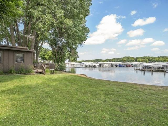 House for sale in Arnolds Park, Iowa