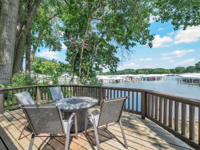 House for sale in Arnolds Park, Iowa
