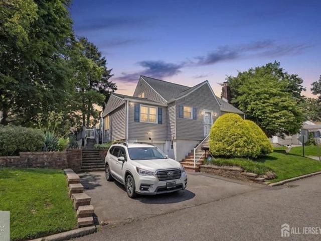 House for sale in Edison, New Jersey