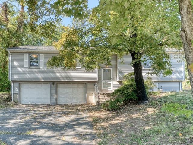 House for sale in East Granby, Connecticut