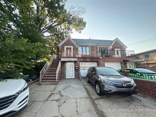 House for sale in Queens, Arverne