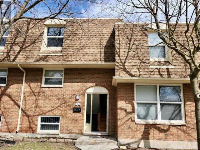 House for sale in London