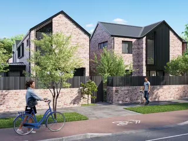 House for sale in Chaslands, Canterbury