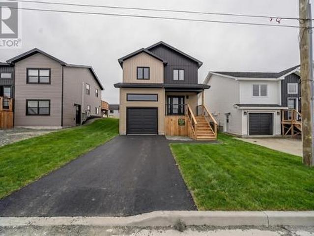 House for sale in Paradise, Newfoundland And Labrador